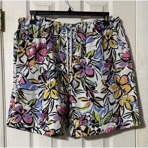 Coral Bay Woman Shorts 1X Colorful Floral Comfortable